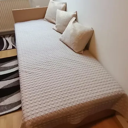 Szoloskert Apartamento