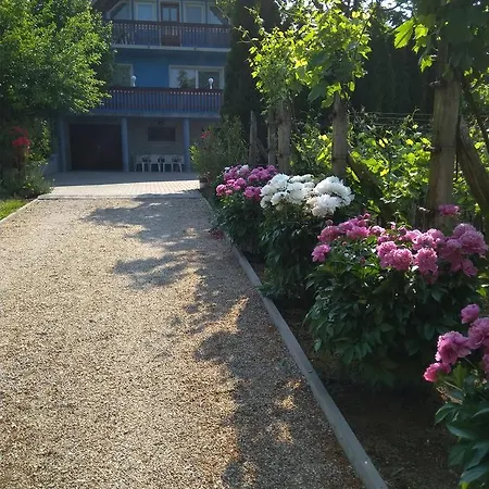 Apartamento Szoloskert *
